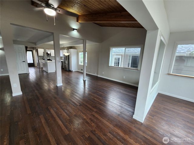 233 Canal Drive SE, Ocean Shores, WA 98569