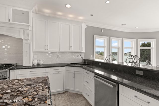 3414 Sandy Place, Toms River, NJ 08753