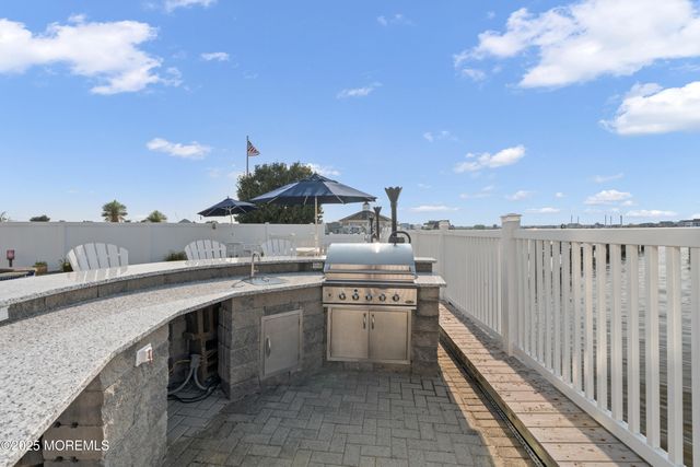 3414 Sandy Place, Toms River, NJ 08753