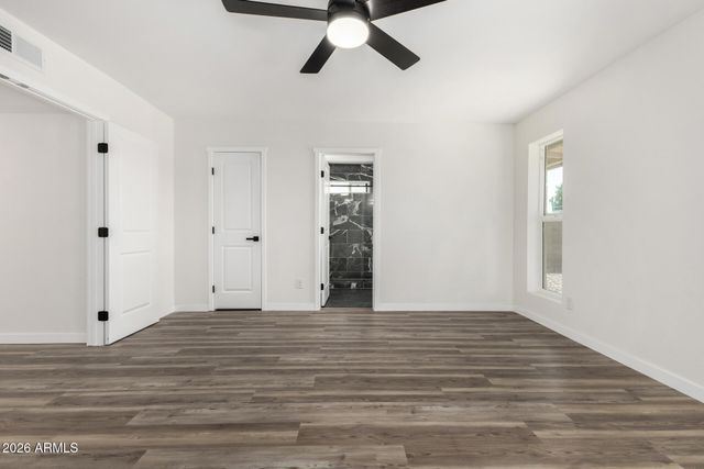 2431 W PORTOBELLO Avenue, Mesa, AZ 85202