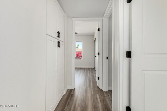 2431 W PORTOBELLO Avenue, Mesa, AZ 85202