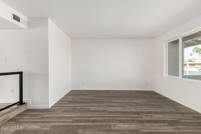 2431 W PORTOBELLO Avenue, Mesa, AZ 85202