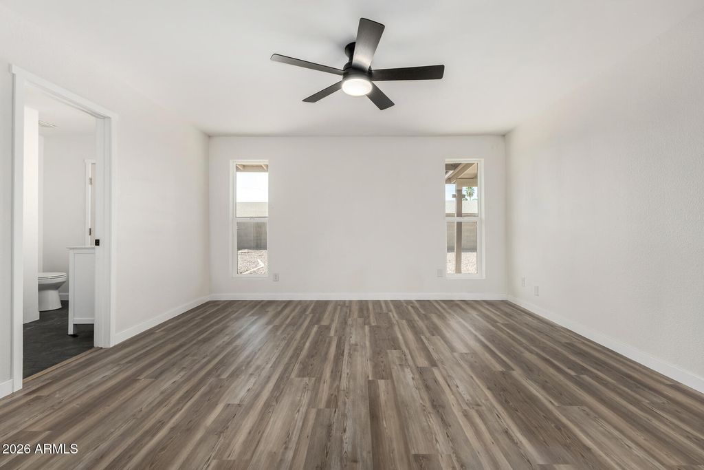 Image 20 of property listing at 2431 W PORTOBELLO Avenue, Mesa, AZ 85202