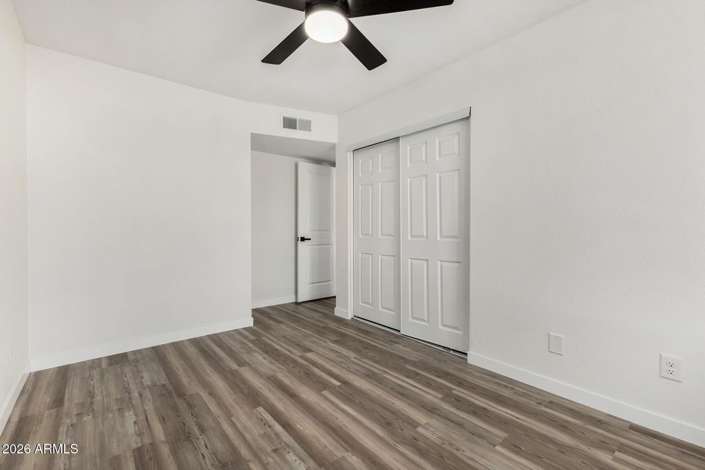 Image 29 of property listing at 2431 W PORTOBELLO Avenue, Mesa, AZ 85202
