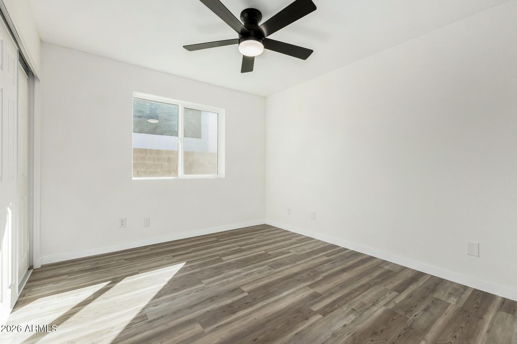 Image 30 of property listing at 2431 W PORTOBELLO Avenue, Mesa, AZ 85202