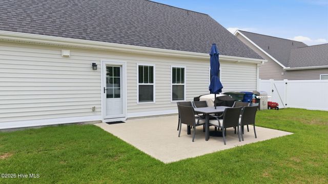 405 Cheltenham Drive, Greenville, NC 27834