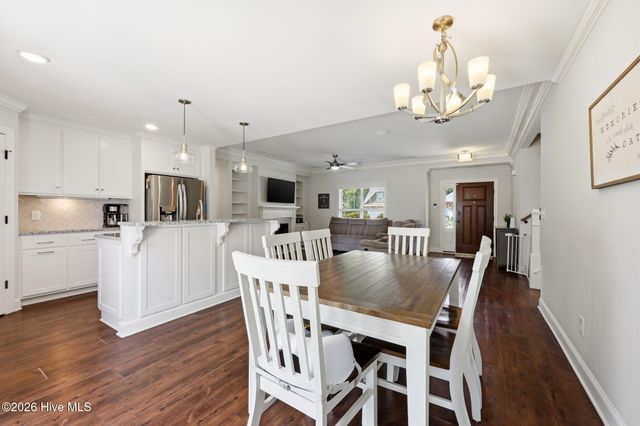 405 Cheltenham Drive, Greenville, NC 27834