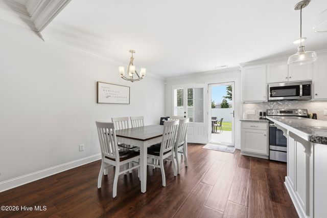405 Cheltenham Drive, Greenville, NC 27834