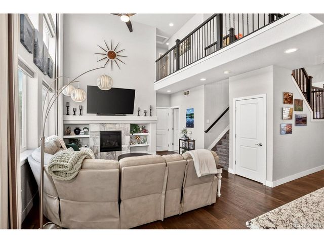 307 Mcgregor Ln, Johnstown, CO 80534
