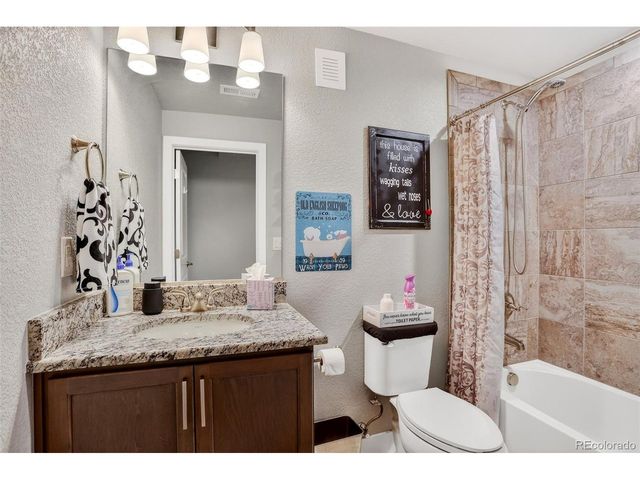 307 Mcgregor Ln, Johnstown, CO 80534