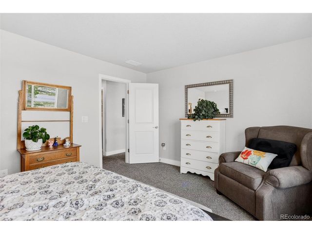 307 Mcgregor Ln, Johnstown, CO 80534