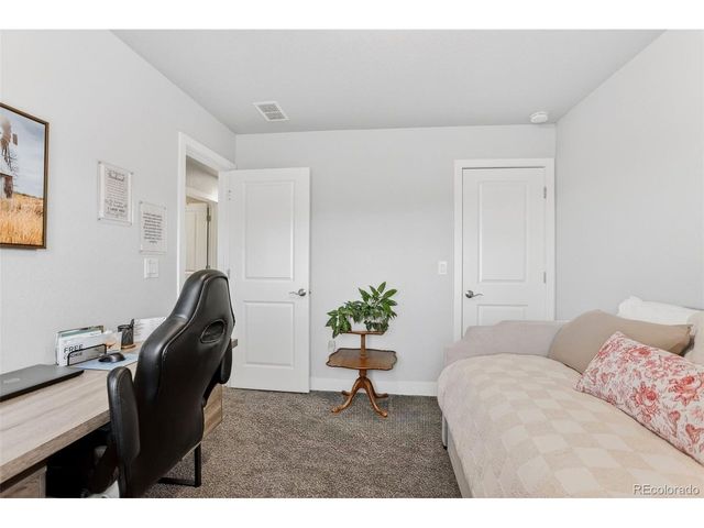 307 Mcgregor Ln, Johnstown, CO 80534