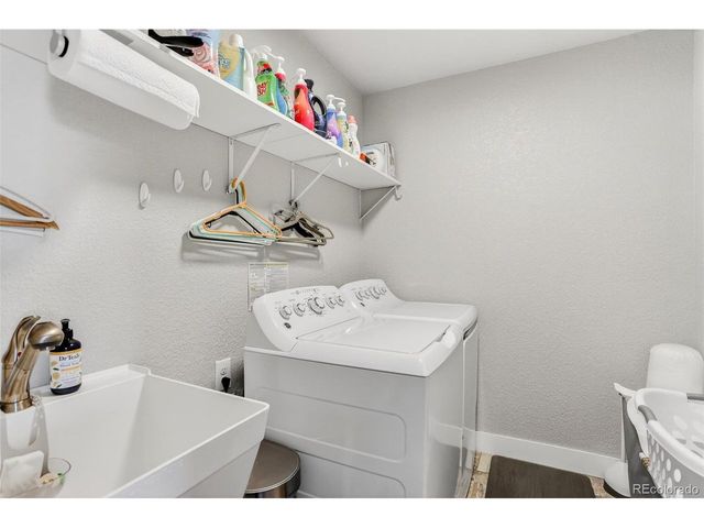 307 Mcgregor Ln, Johnstown, CO 80534