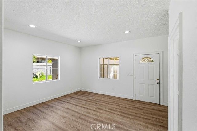 6742 Radford Avenue, North Hollywood (los Angeles), CA 91606