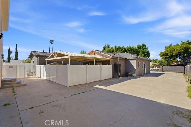 6742 Radford Avenue, North Hollywood (los Angeles), CA 91606