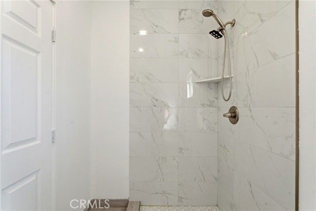 6742 Radford Avenue, North Hollywood (los Angeles), CA 91606