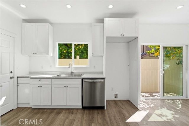 6742 Radford Avenue, North Hollywood (los Angeles), CA 91606