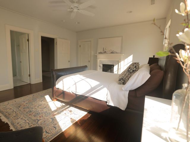 2142 Rivermont Avenue, Lynchburg, VA 24503