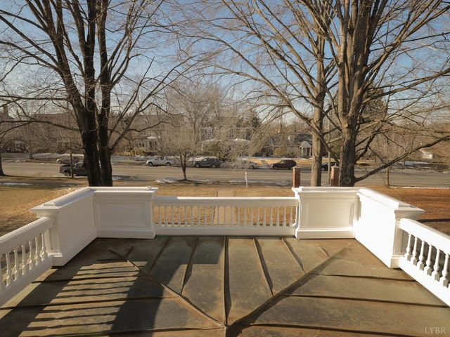 2142 Rivermont Avenue, Lynchburg, VA 24503