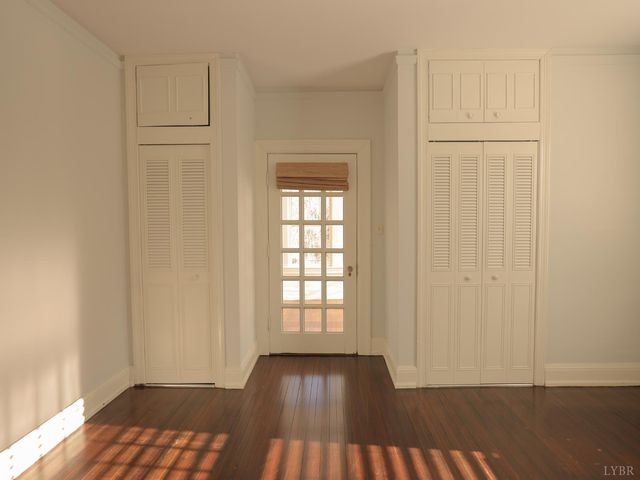 2142 Rivermont Avenue, Lynchburg, VA 24503