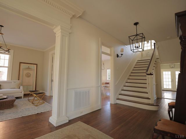 2142 Rivermont Avenue, Lynchburg, VA 24503