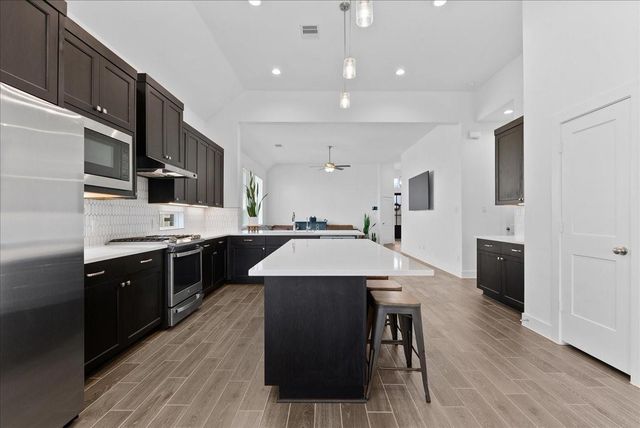 12115 Hollow Marsh Drive, Santa Fe, TX 77510