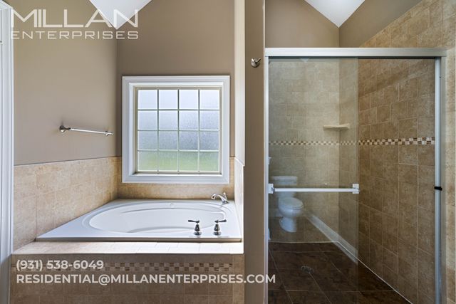 3564 Drake Rd, Adams, TN 37010