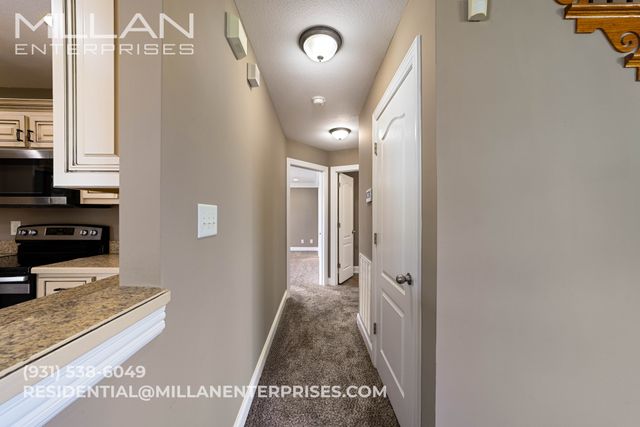 3564 Drake Rd, Adams, TN 37010