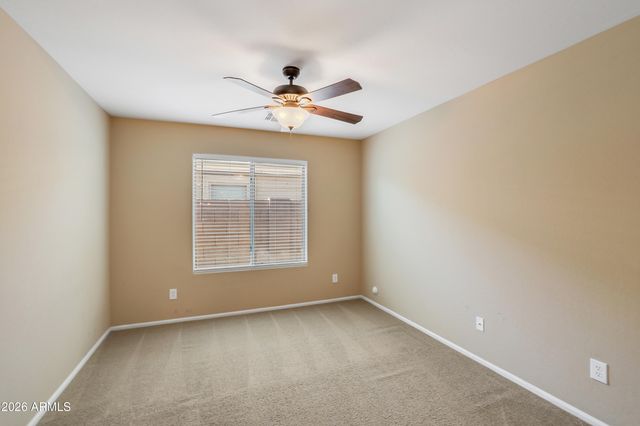 38333 N CAROLINA Avenue, San Tan Valley, AZ 85140