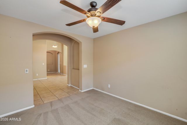 38333 N CAROLINA Avenue, San Tan Valley, AZ 85140