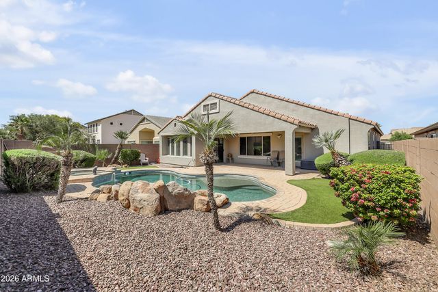 38333 N CAROLINA Avenue, San Tan Valley, AZ 85140