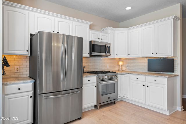 73 Masters Common South, Queensbury, NY 12804