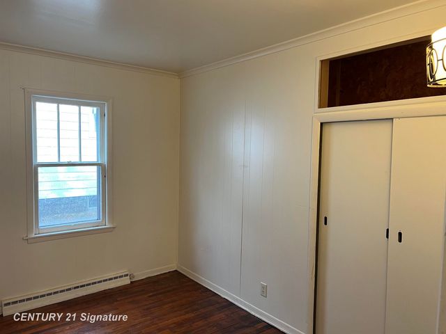 2233 S Niagara Street, Saginaw, MI 48602