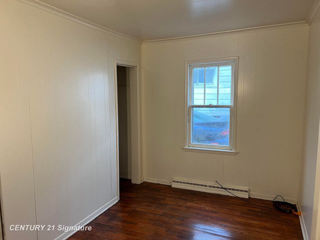 2233 S Niagara Street, Saginaw, MI 48602