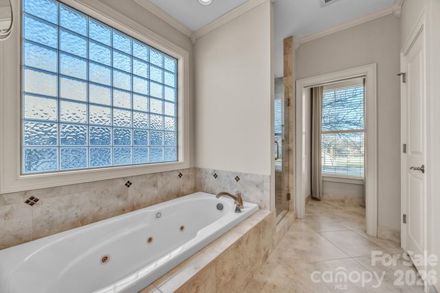 3708 Rock Bridge Drive NE, Conover, NC 28613