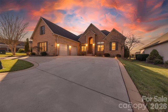 3708 Rock Bridge Drive NE, Conover, NC 28613