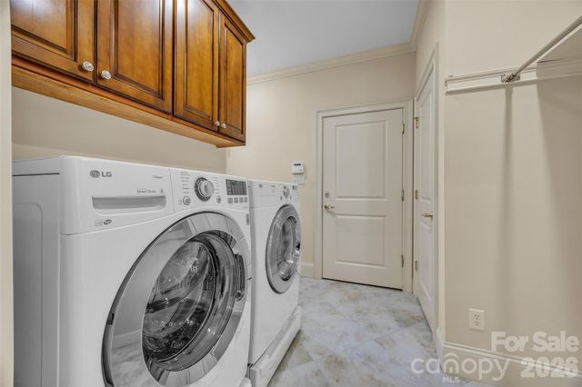 3708 Rock Bridge Drive NE, Conover, NC 28613
