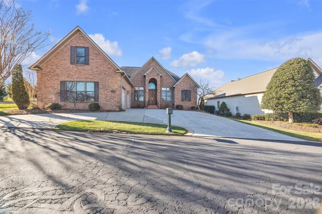3708 Rock Bridge Drive NE, Conover, NC 28613