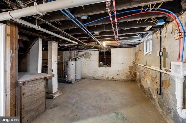 313 DELAWARE AVE, Palmyra, NJ 08065