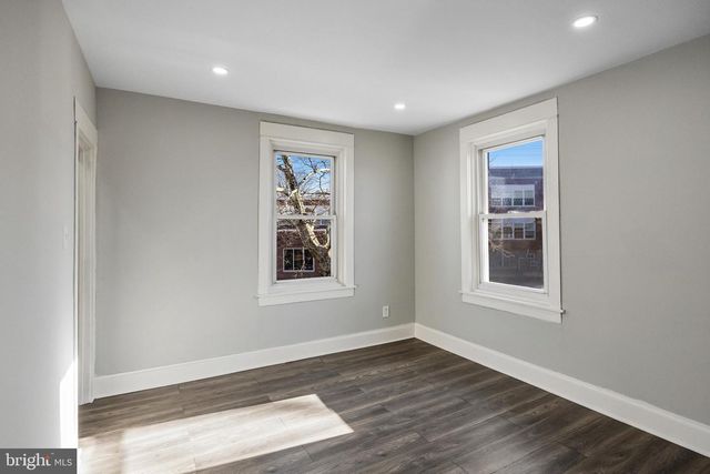 313 DELAWARE AVE, Palmyra, NJ 08065