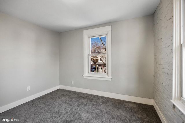 313 DELAWARE AVE, Palmyra, NJ 08065