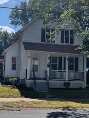 410 Allen St, Springfield, MA 01118