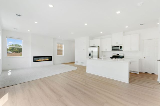 11064 203rd Street W, Lakeville, MN 55044