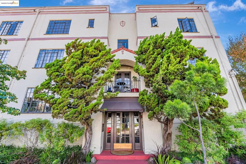 848 Stannage Ave 11, Albany, CA 94706