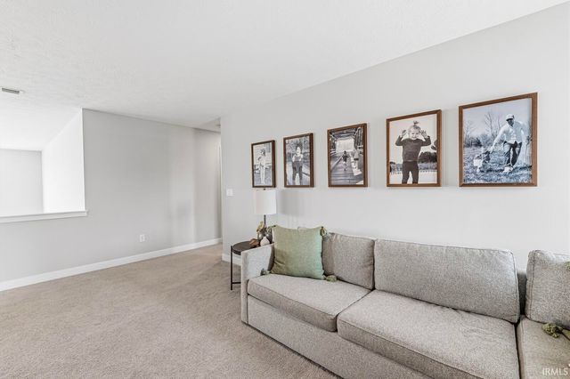 17331 Americana Xing, Noblesville, IN 46060