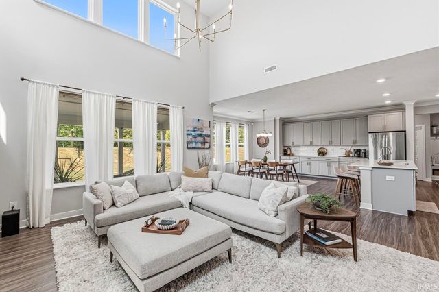 17331 Americana Xing, Noblesville, IN 46060