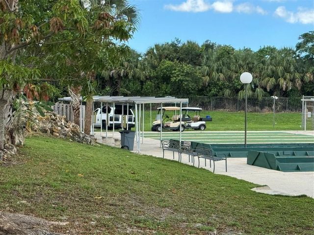 3241 Holiday Springs Boulevard 108, Margate, FL 33063