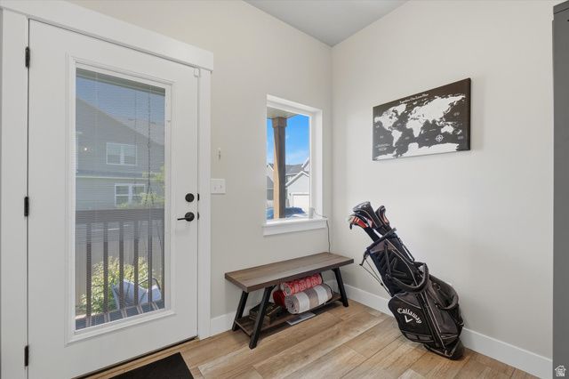 868 N 2125 W, Layton, UT 84041