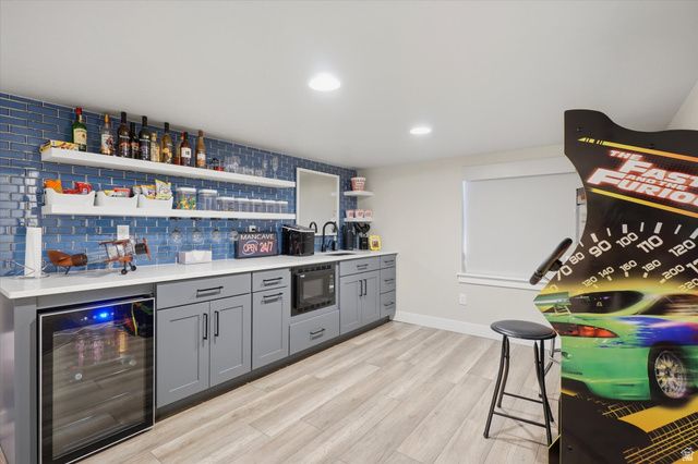 868 N 2125 W, Layton, UT 84041