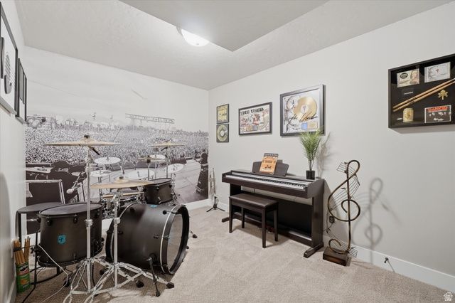 868 N 2125 W, Layton, UT 84041